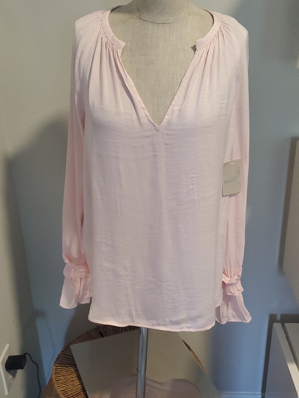 NWT, Belle sky Pale Pink V-Neck Long Sleeve Blouse, Size XS